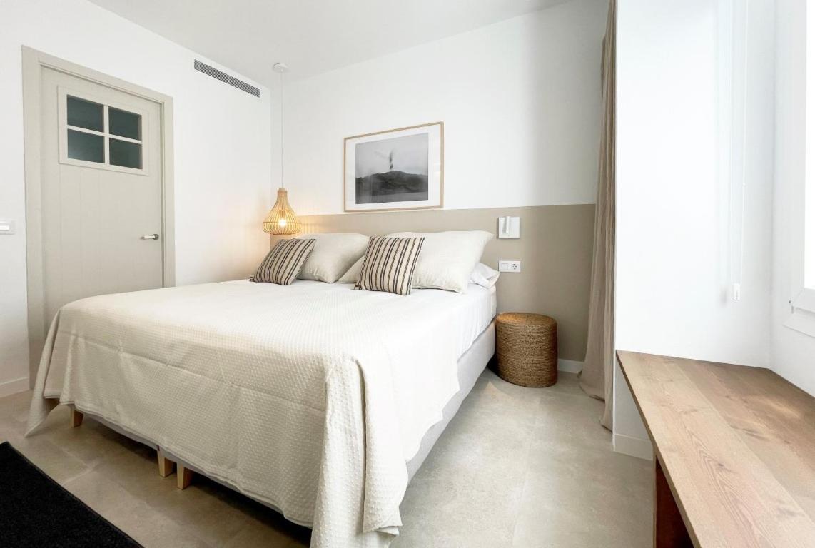 Apartamentos La Palma Fornells Fornells  Exterior photo
